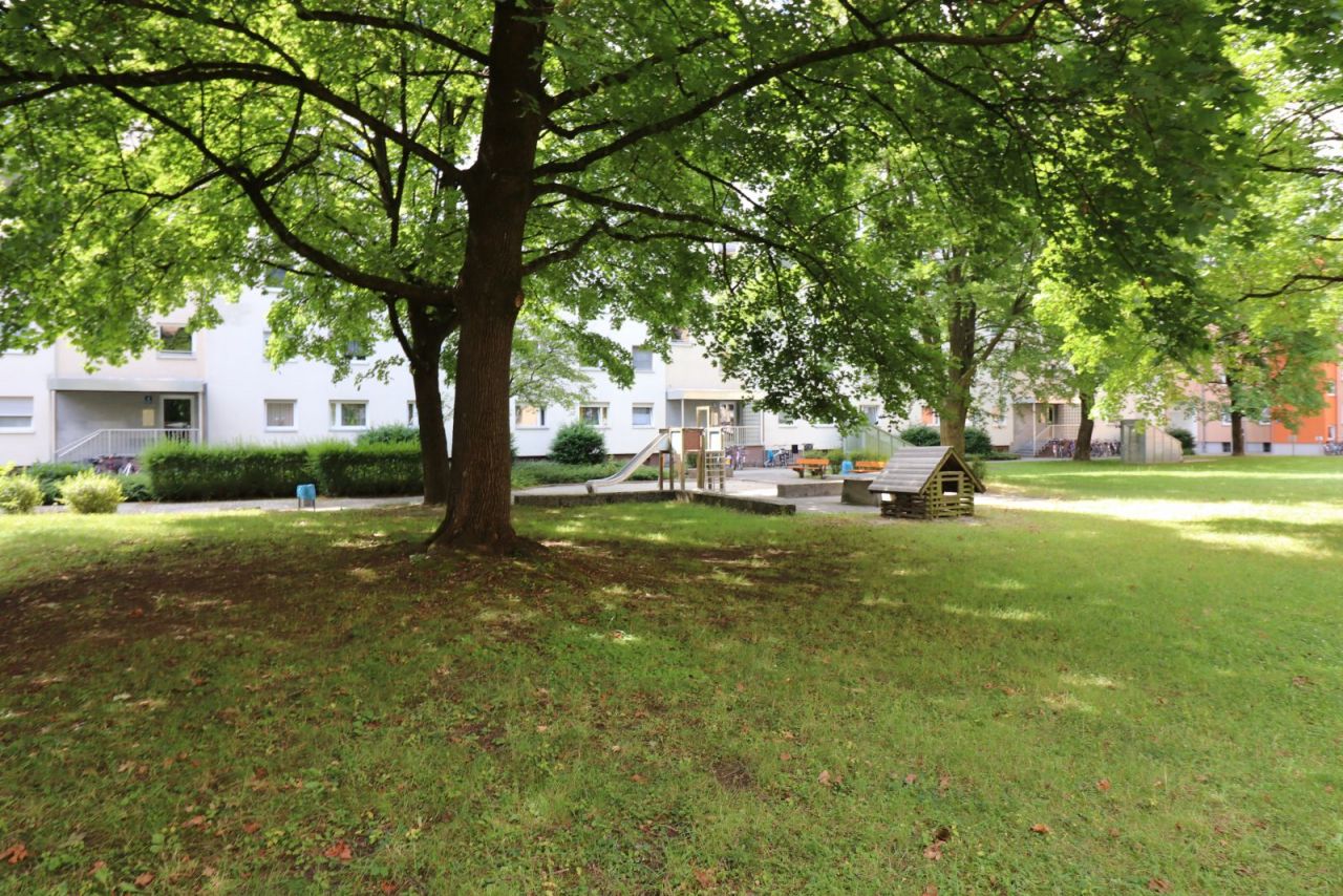vermittelt - Helle Wohnung mit Blick auf Landschaftsschutzgebiet