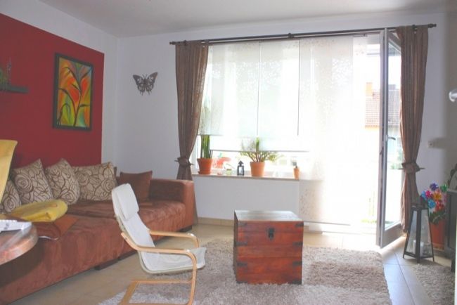 **VERMITTELT **  Helle u. sonnige Wohnung  in zentraler Lage