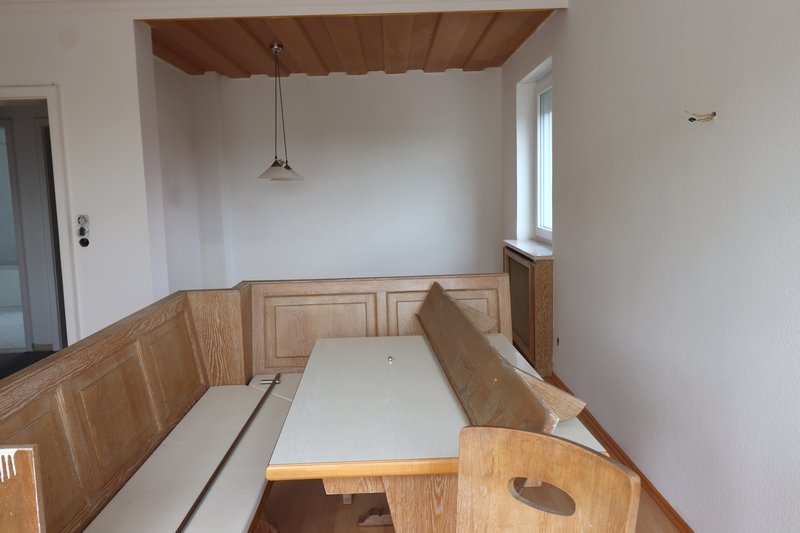 **VERMITTELT ** schöne u. helle Whg sucht ruhige Mieter