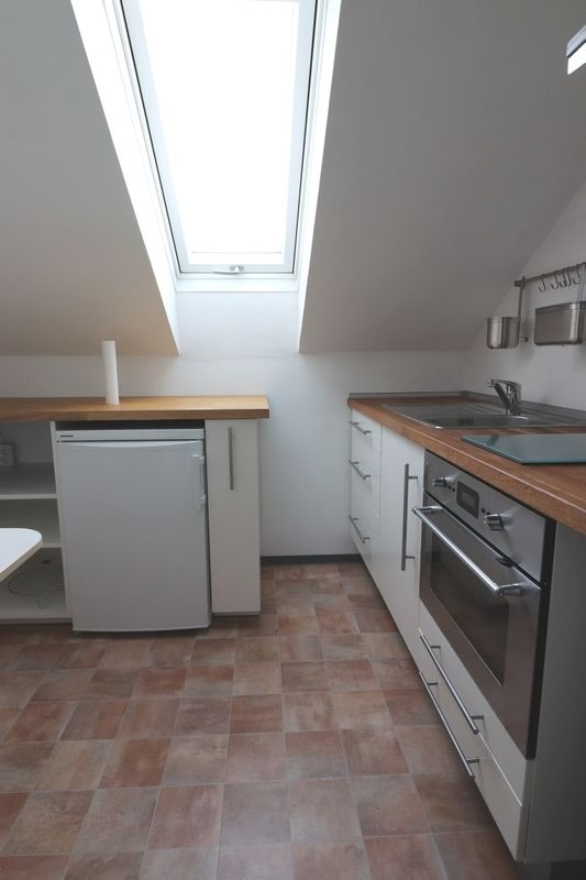 **VERMITTELT ** Kuscheliges Single zu Hause unterm Dach