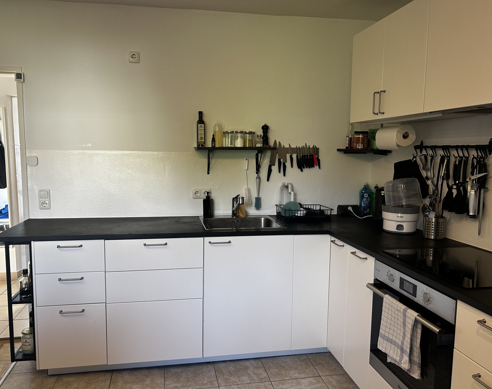 ***VERMITTELT*** gemütliche Wohnung mit Altbauflair sucht Single