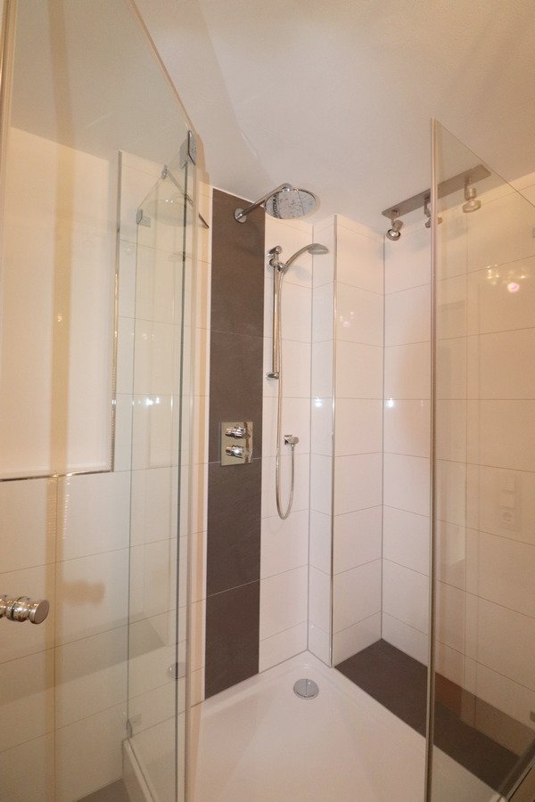 Dusche Dusche